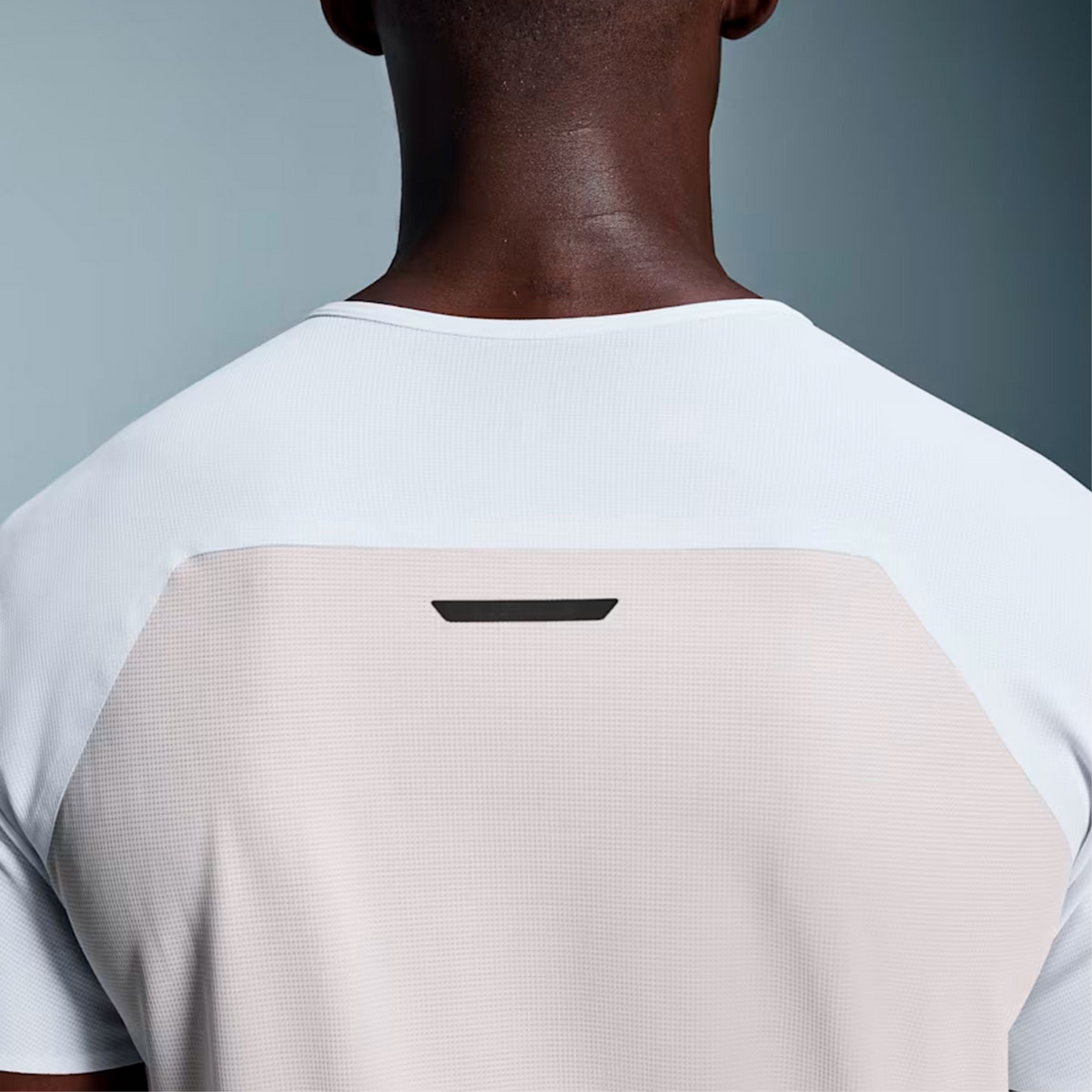 PERFORMANCE-T WHITE | SILVER 