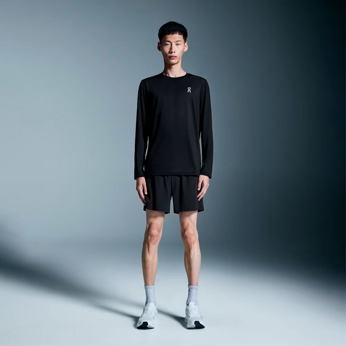 5' PERFORMANCE SHORTS 1 BLACK 