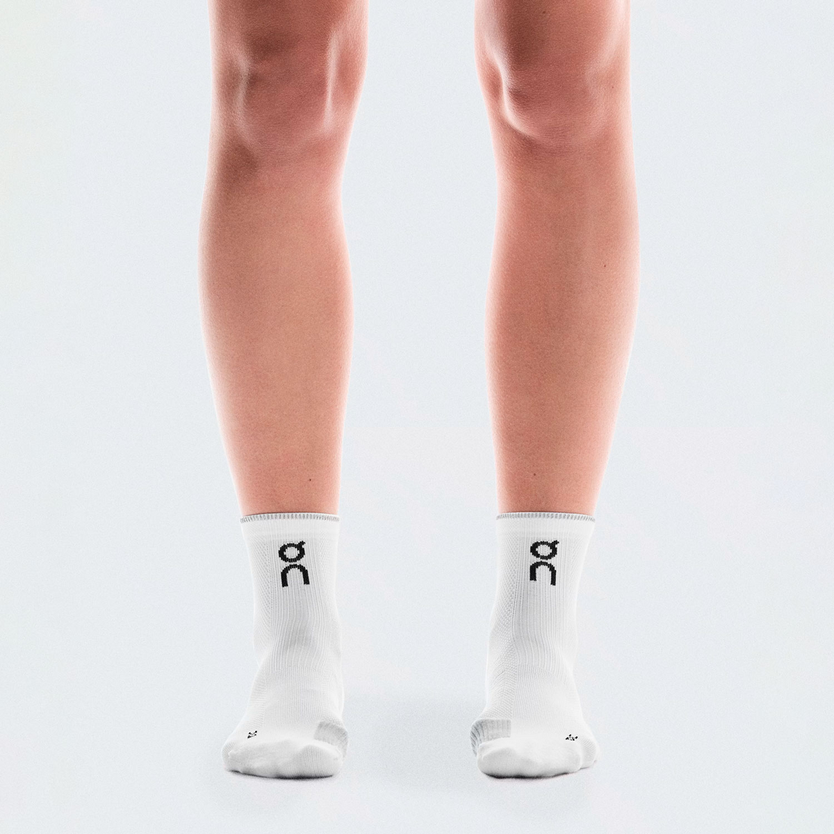 PERFORMANCE RUN SOCK MID WHITE | GLACIER 